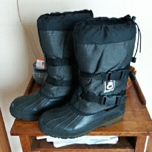 BAFFIN Winter Boots Womens 9 Snowmobile Made In Canada EUC